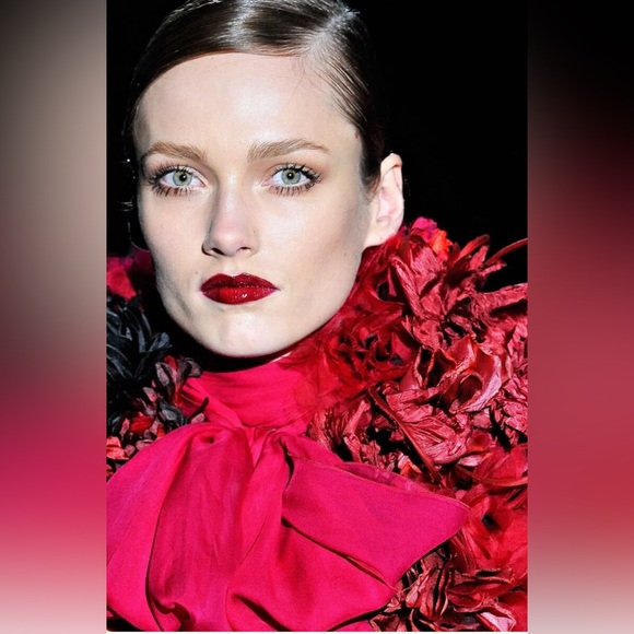 NWT GUCCI Runway  BOLERO/cape,jacket Collectible size S/6 US=42 ITALY $7000 - Picture 3 of 16